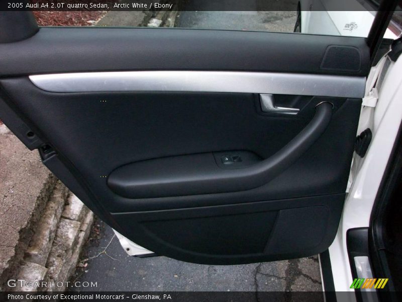 Arctic White / Ebony 2005 Audi A4 2.0T quattro Sedan