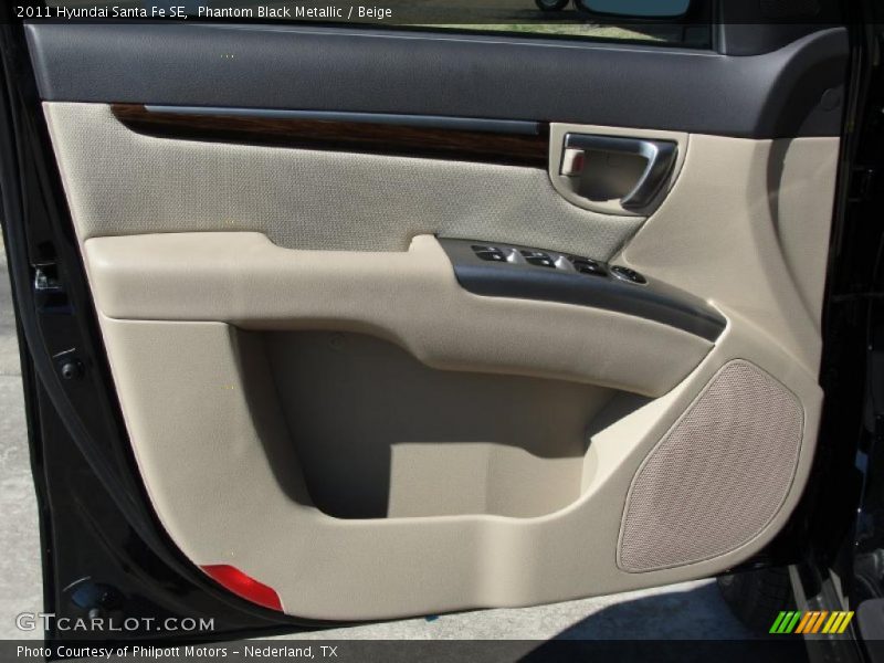 Phantom Black Metallic / Beige 2011 Hyundai Santa Fe SE