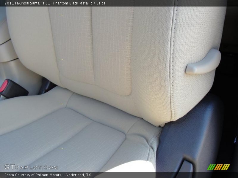 Phantom Black Metallic / Beige 2011 Hyundai Santa Fe SE