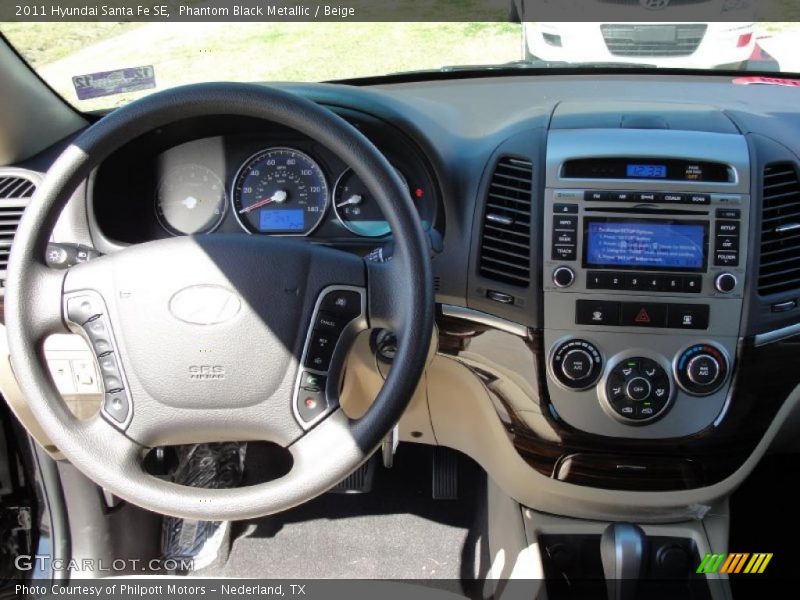 Dashboard of 2011 Santa Fe SE