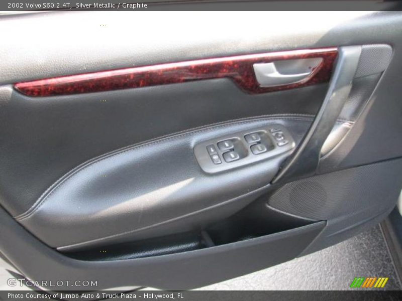Silver Metallic / Graphite 2002 Volvo S60 2.4T