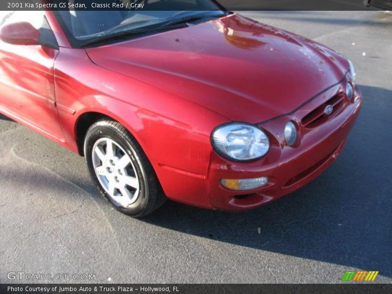 Classic Red / Gray 2001 Kia Spectra GS Sedan