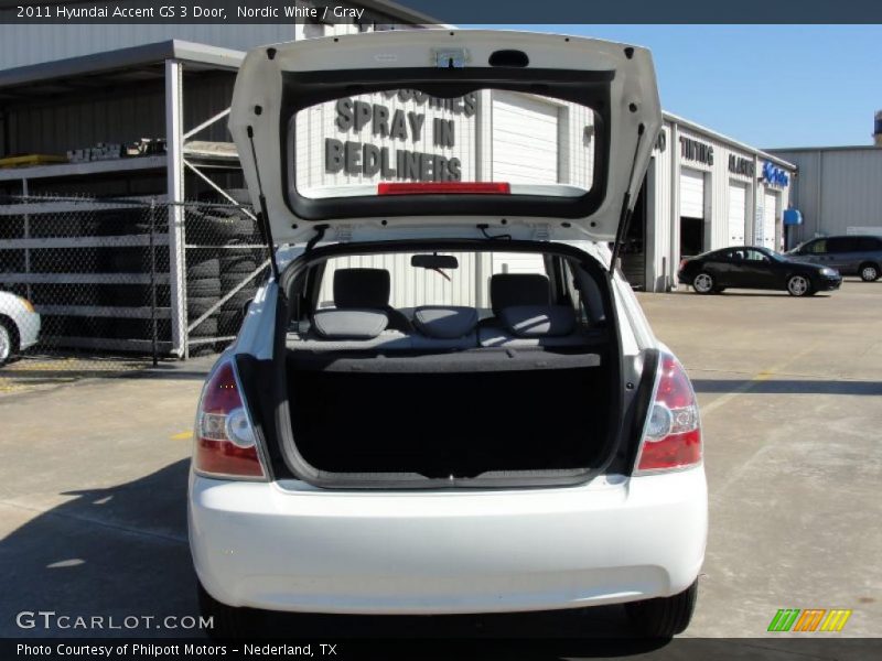 Nordic White / Gray 2011 Hyundai Accent GS 3 Door