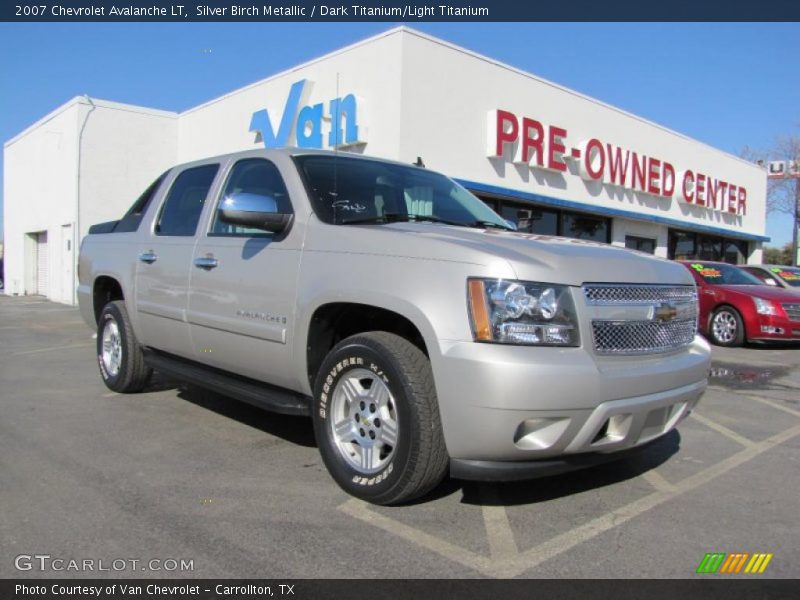 Silver Birch Metallic / Dark Titanium/Light Titanium 2007 Chevrolet Avalanche LT