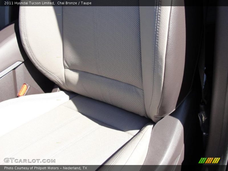 Chai Bronze / Taupe 2011 Hyundai Tucson Limited