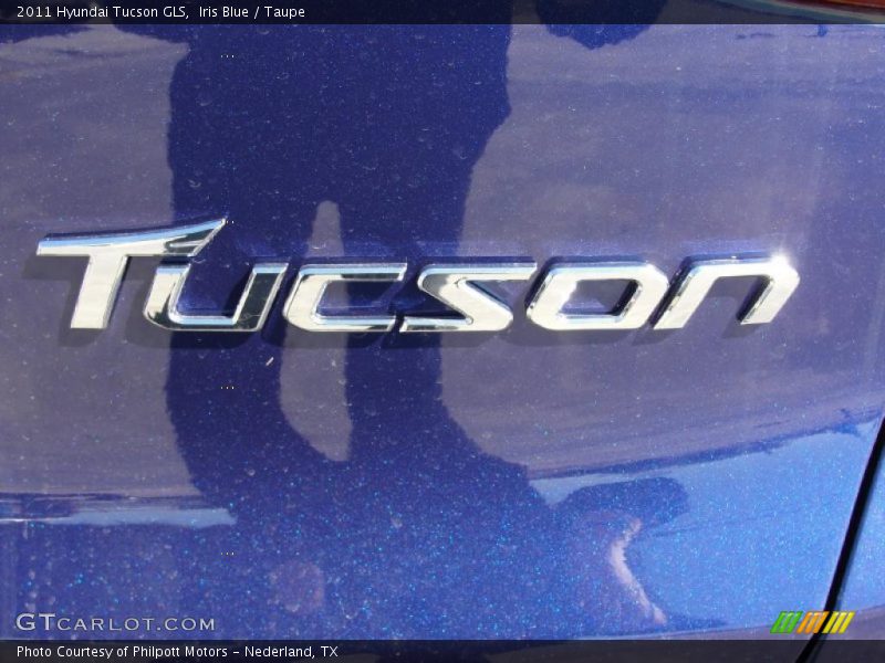  2011 Tucson GLS Logo