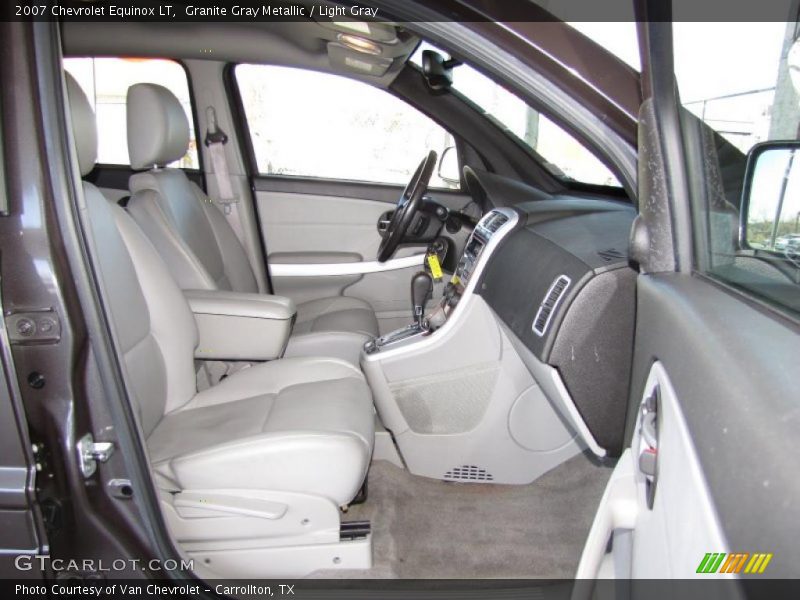 Granite Gray Metallic / Light Gray 2007 Chevrolet Equinox LT