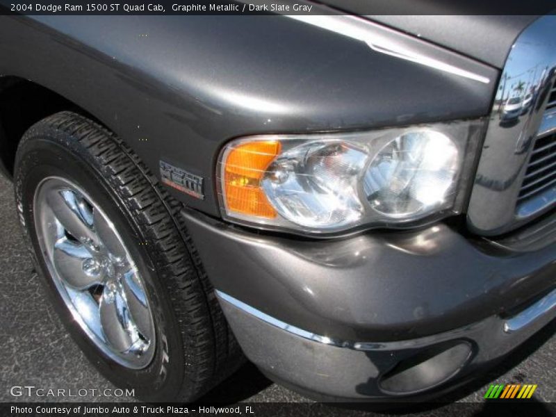 Graphite Metallic / Dark Slate Gray 2004 Dodge Ram 1500 ST Quad Cab