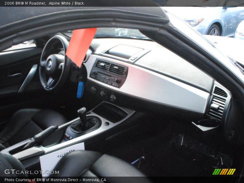 Alpine White / Black 2006 BMW M Roadster
