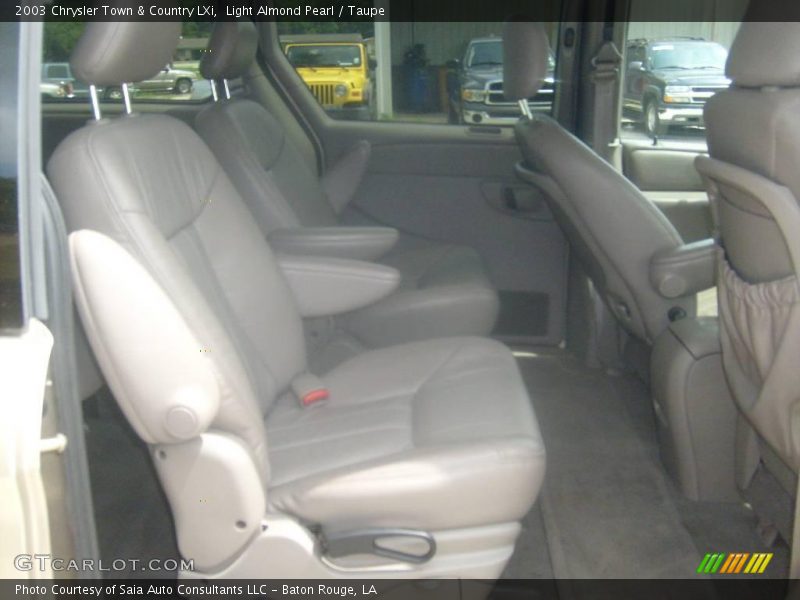 Light Almond Pearl / Taupe 2003 Chrysler Town & Country LXi