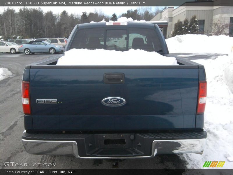 Medium Wedgewood Blue Metallic / Dark Flint 2004 Ford F150 XLT SuperCab 4x4