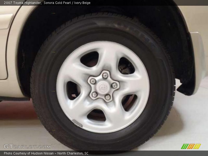 Sonora Gold Pearl / Ivory Beige 2007 Toyota Highlander