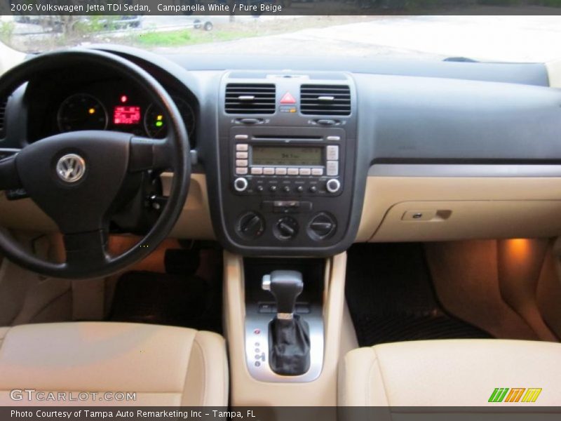 Campanella White / Pure Beige 2006 Volkswagen Jetta TDI Sedan
