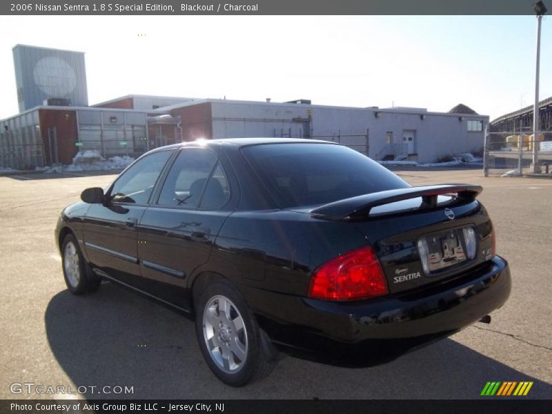 Blackout / Charcoal 2006 Nissan Sentra 1.8 S Special Edition