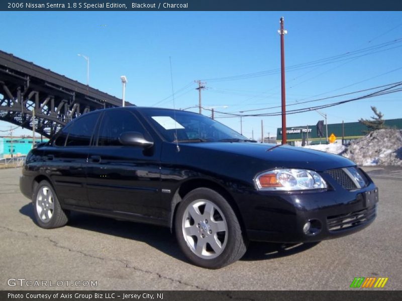Blackout / Charcoal 2006 Nissan Sentra 1.8 S Special Edition