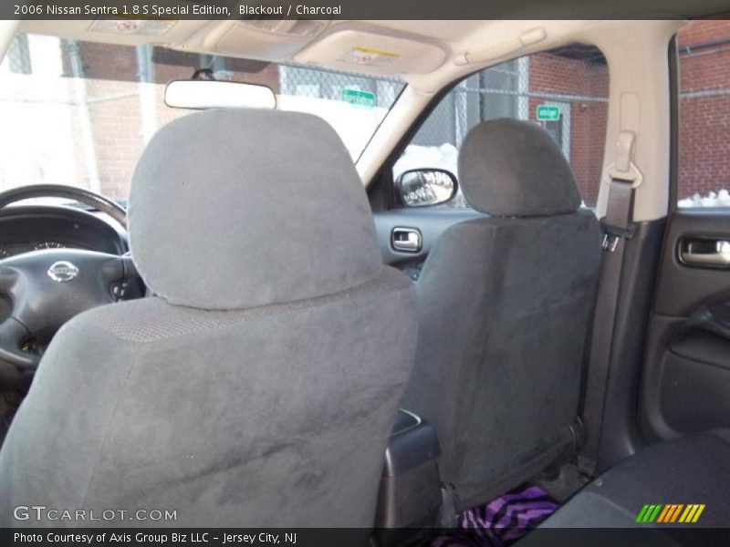 Blackout / Charcoal 2006 Nissan Sentra 1.8 S Special Edition