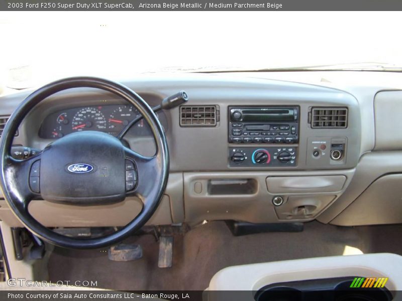 Arizona Beige Metallic / Medium Parchment Beige 2003 Ford F250 Super Duty XLT SuperCab