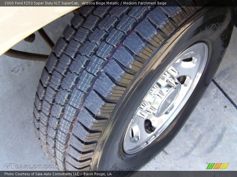Arizona Beige Metallic / Medium Parchment Beige 2003 Ford F250 Super Duty XLT SuperCab
