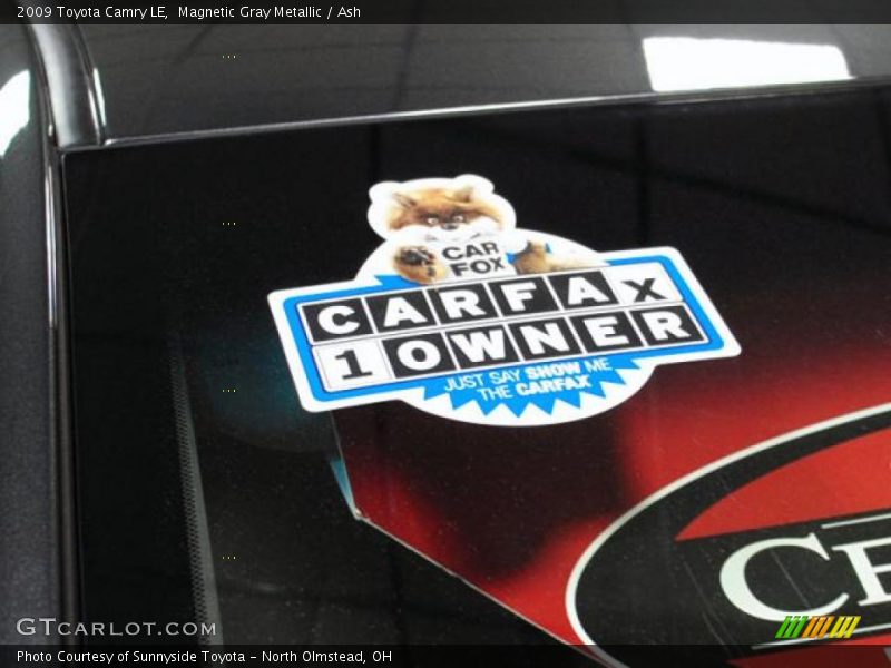 Magnetic Gray Metallic / Ash 2009 Toyota Camry LE