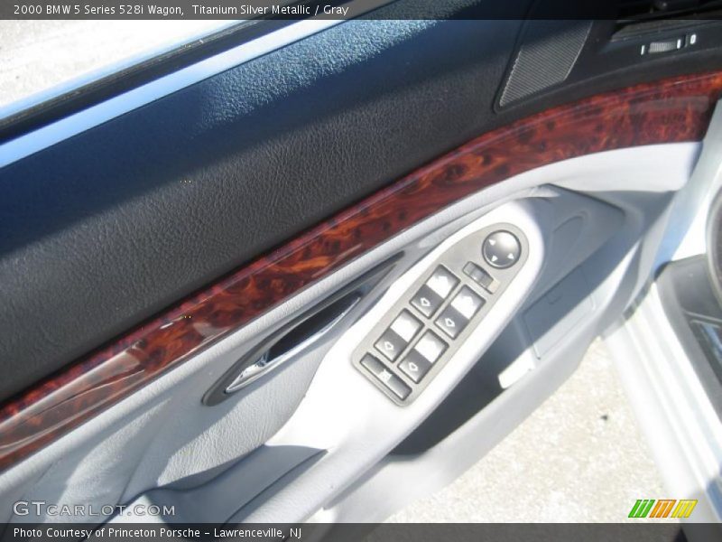 Titanium Silver Metallic / Gray 2000 BMW 5 Series 528i Wagon