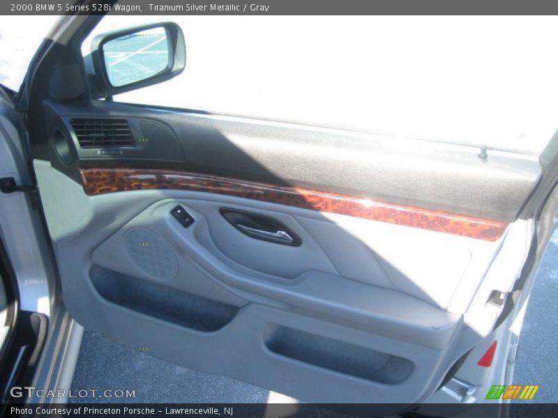 Titanium Silver Metallic / Gray 2000 BMW 5 Series 528i Wagon