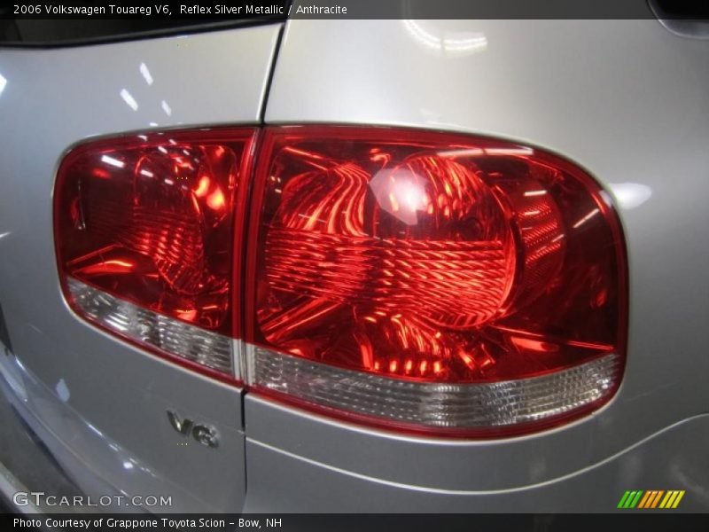 Reflex Silver Metallic / Anthracite 2006 Volkswagen Touareg V6