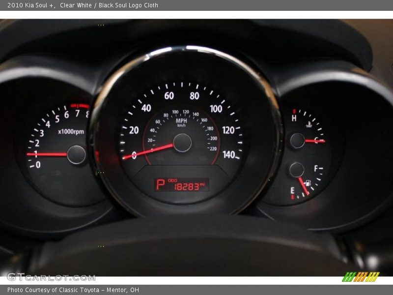 Clear White / Black Soul Logo Cloth 2010 Kia Soul +