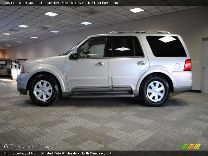 Silver Birch Metallic / Light Parchment 2004 Lincoln Navigator Ultimate 4x4