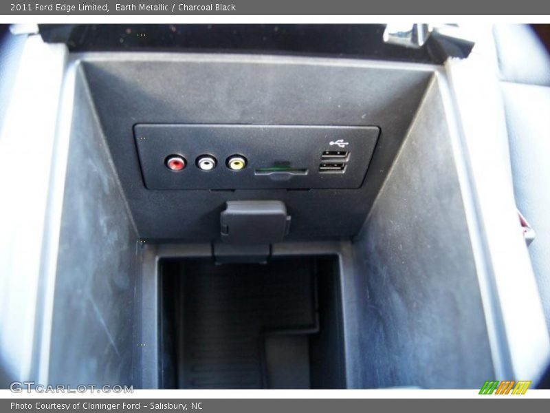 Earth Metallic / Charcoal Black 2011 Ford Edge Limited