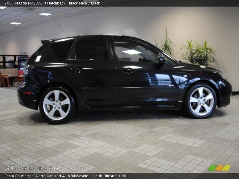 Black Mica / Black 2005 Mazda MAZDA3 s Hatchback