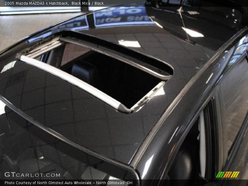 Black Mica / Black 2005 Mazda MAZDA3 s Hatchback