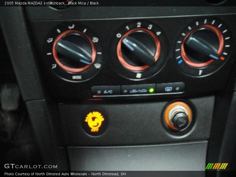 Black Mica / Black 2005 Mazda MAZDA3 s Hatchback