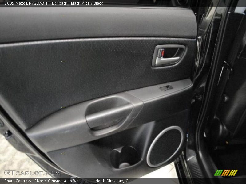 Black Mica / Black 2005 Mazda MAZDA3 s Hatchback