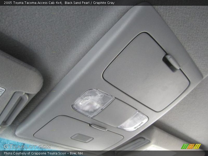 Black Sand Pearl / Graphite Gray 2005 Toyota Tacoma Access Cab 4x4