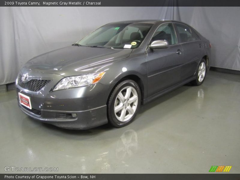 Magnetic Gray Metallic / Charcoal 2009 Toyota Camry