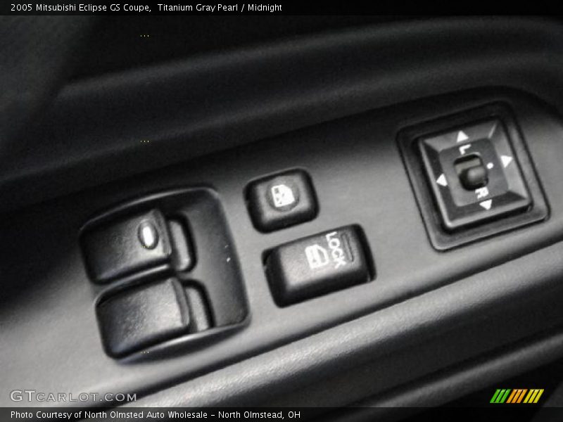 Titanium Gray Pearl / Midnight 2005 Mitsubishi Eclipse GS Coupe