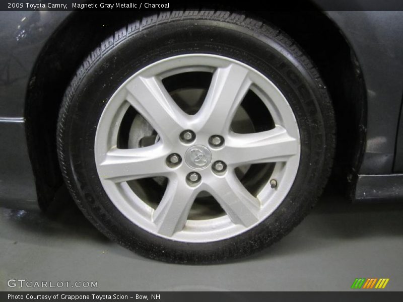 Magnetic Gray Metallic / Charcoal 2009 Toyota Camry