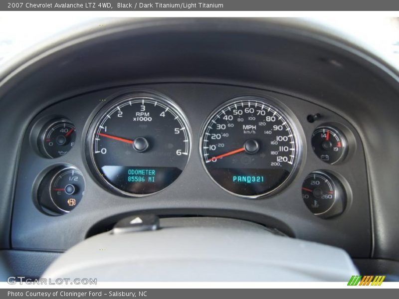 Black / Dark Titanium/Light Titanium 2007 Chevrolet Avalanche LTZ 4WD