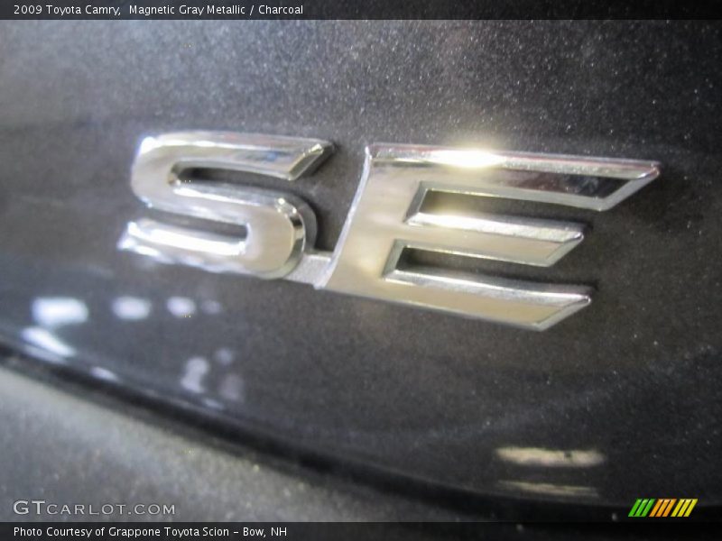 Magnetic Gray Metallic / Charcoal 2009 Toyota Camry