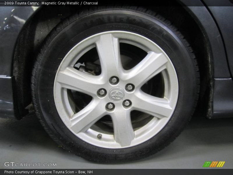 Magnetic Gray Metallic / Charcoal 2009 Toyota Camry
