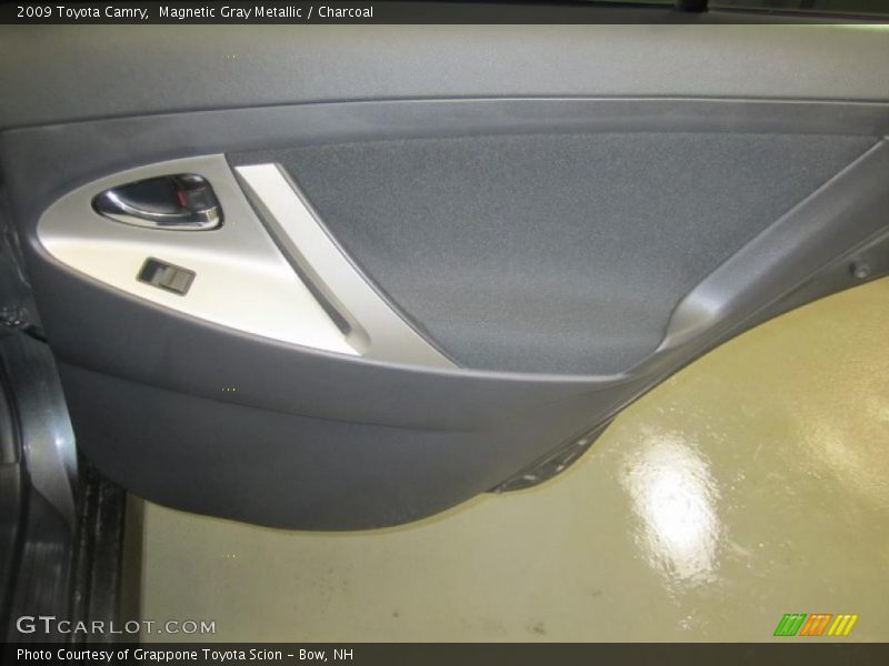 Magnetic Gray Metallic / Charcoal 2009 Toyota Camry