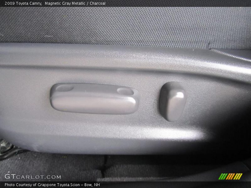Magnetic Gray Metallic / Charcoal 2009 Toyota Camry