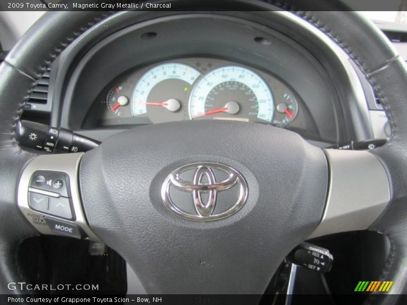 Magnetic Gray Metallic / Charcoal 2009 Toyota Camry