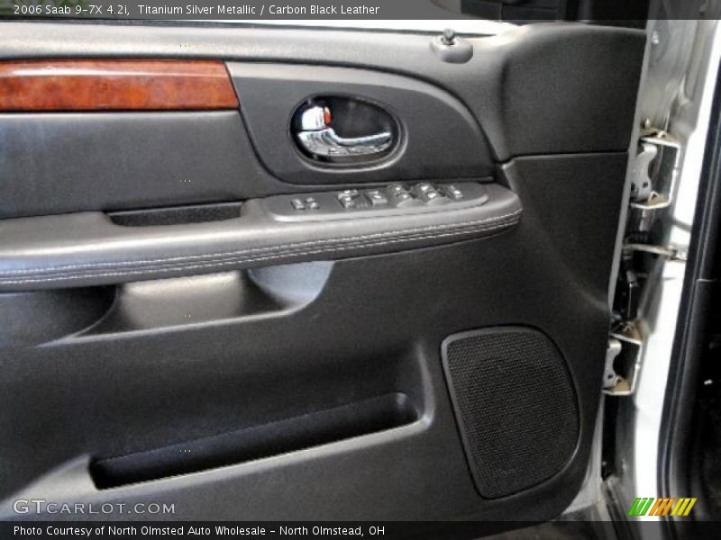 Titanium Silver Metallic / Carbon Black Leather 2006 Saab 9-7X 4.2i