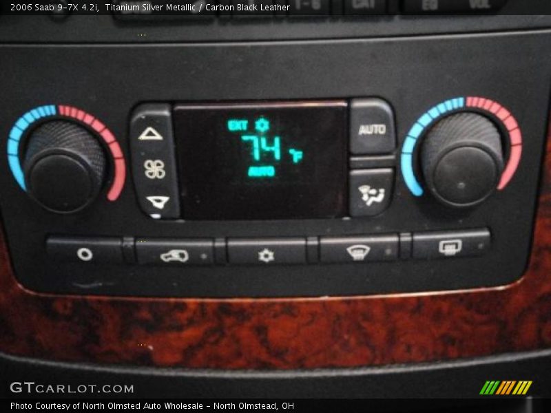 Titanium Silver Metallic / Carbon Black Leather 2006 Saab 9-7X 4.2i