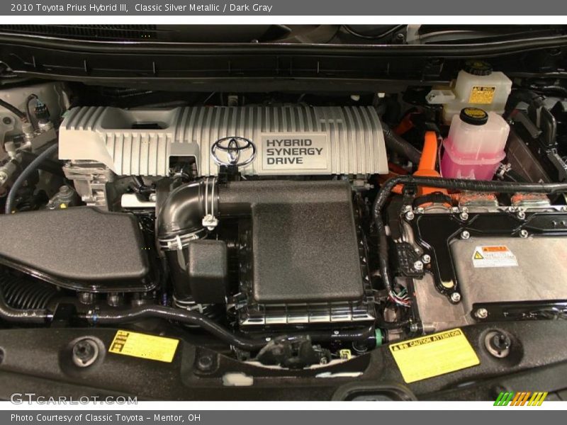 Classic Silver Metallic / Dark Gray 2010 Toyota Prius Hybrid III