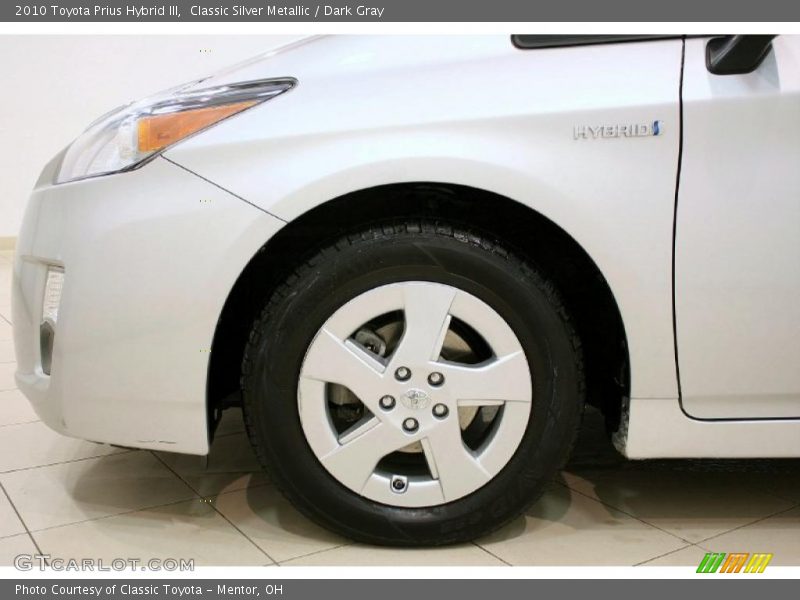 Classic Silver Metallic / Dark Gray 2010 Toyota Prius Hybrid III