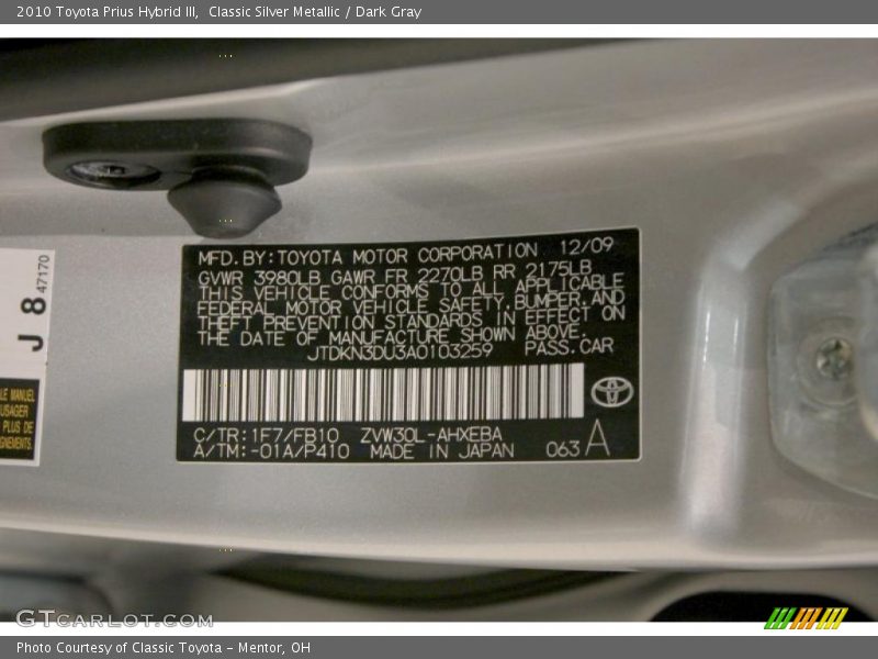 Classic Silver Metallic / Dark Gray 2010 Toyota Prius Hybrid III