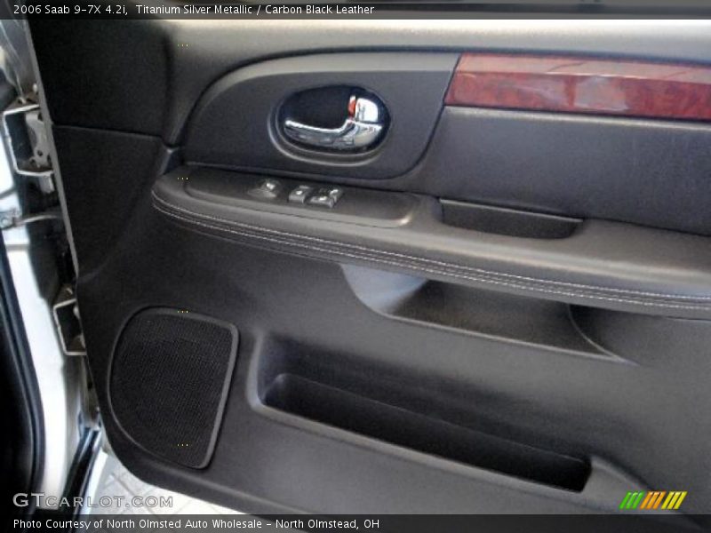 Titanium Silver Metallic / Carbon Black Leather 2006 Saab 9-7X 4.2i