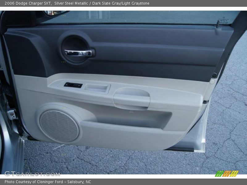 Silver Steel Metallic / Dark Slate Gray/Light Graystone 2006 Dodge Charger SXT
